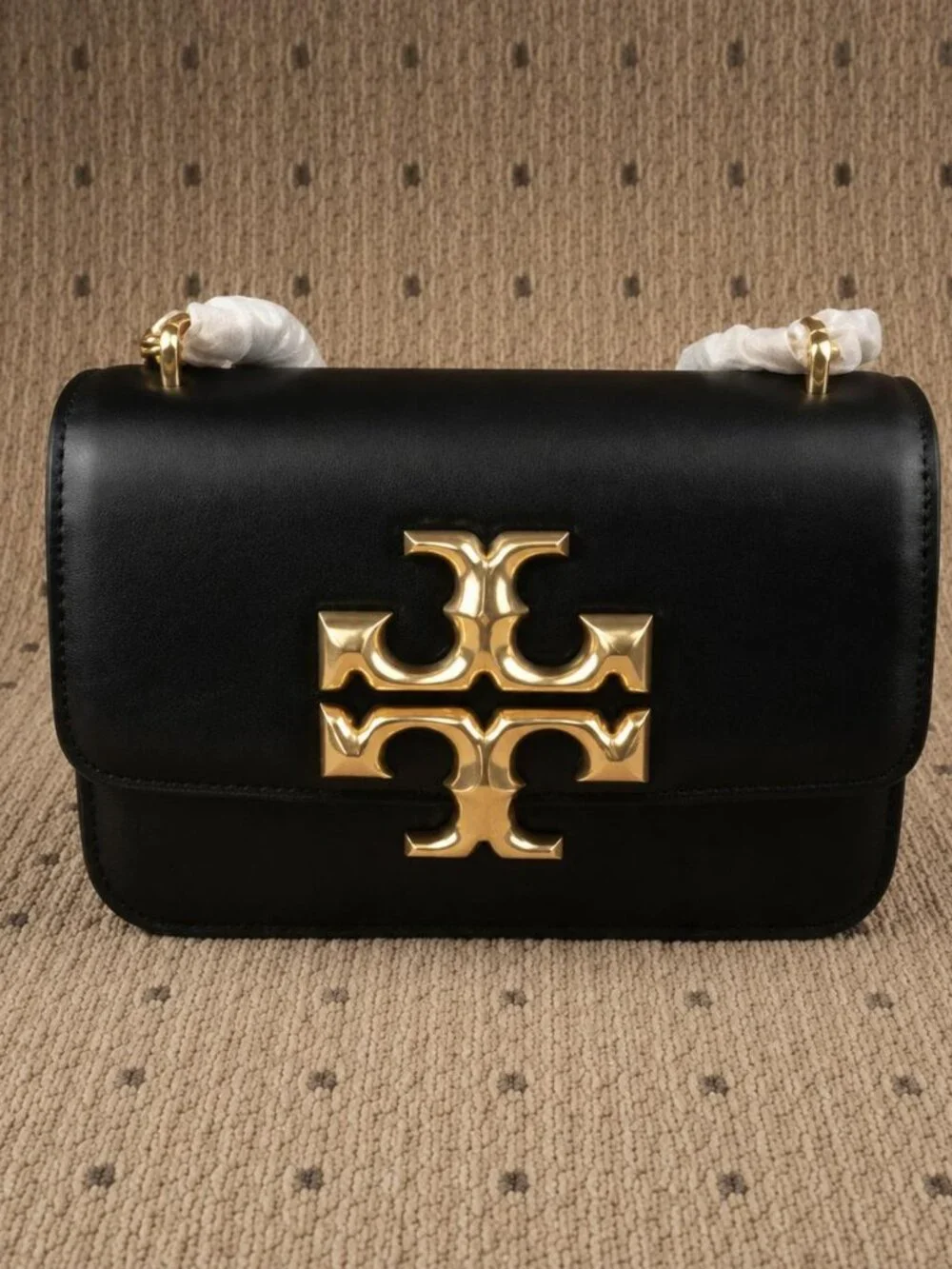 Boutique Quality Tory Burch Eleanor Small Shoulder Bag - NWT